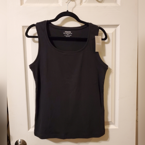 NWT set of TWO Chico's Basic Knit Tanks in Black and White Size 2 - Picture 1 of 9